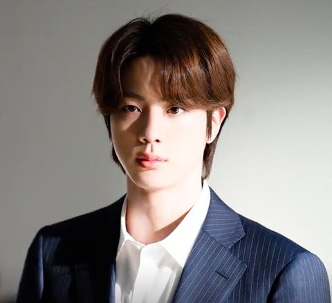  진은 어느나라 왕자님? Which country's prince is BTS Jin?
