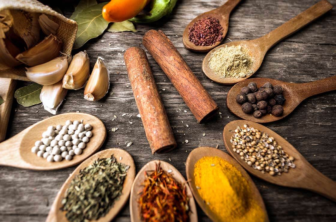  마늘건조분말, 혈압 낮춰준다 ㅣ 음식에 향신료(spices)만 넣어도 혈압이 내려간다고? Adding This to Your Food May Help Lower Blood Pressure, New Study Finds