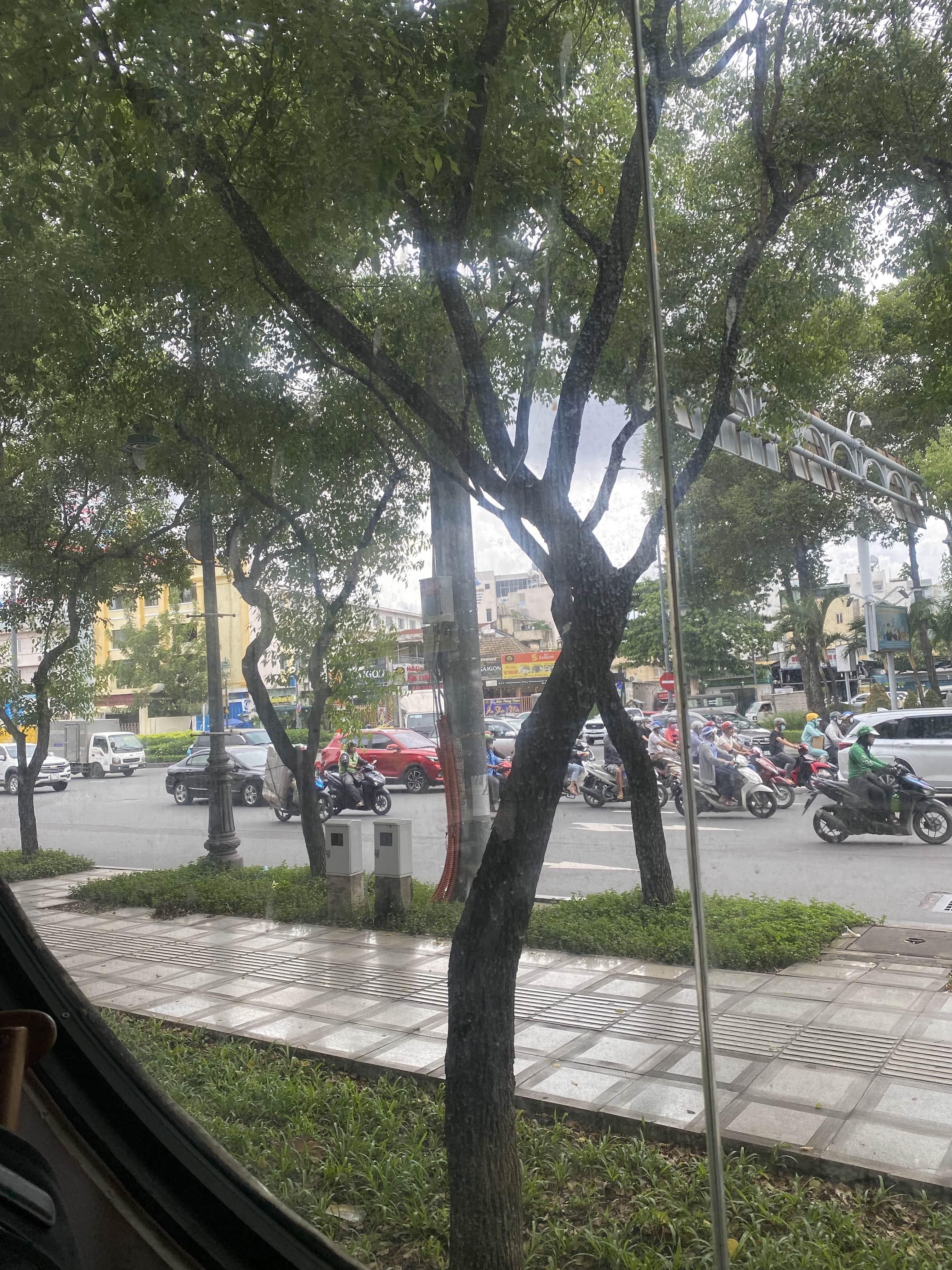 호치민 거리 풍경