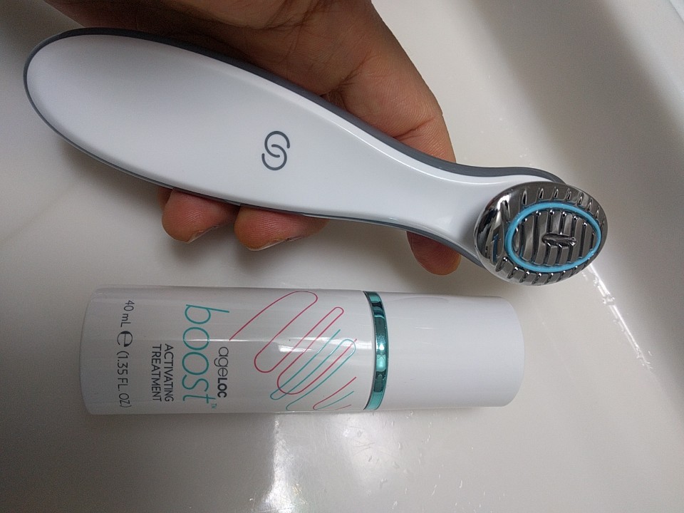  ageLOC boost I really love it. I bought it as a wholesale price at Nu skin online shopping mall