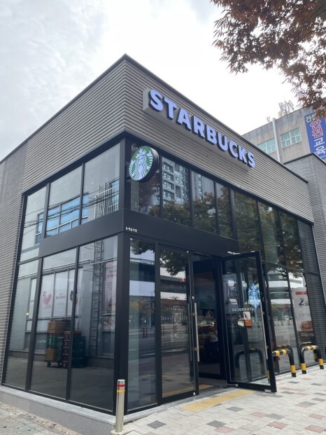 스타벅스신매역점 이미지