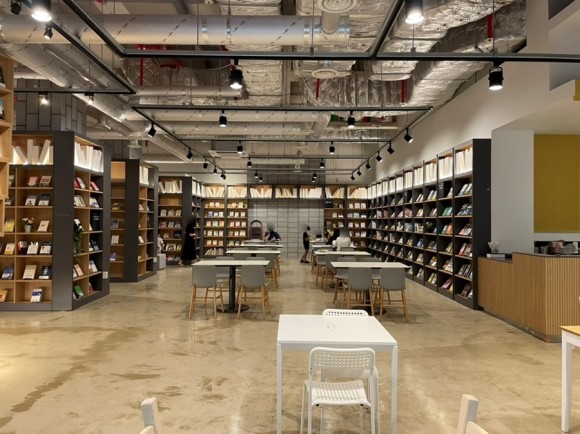 북카페 우리동네소금빵*종로서적 콜라보! 인천 앨리웨이 종로book&bakery 4