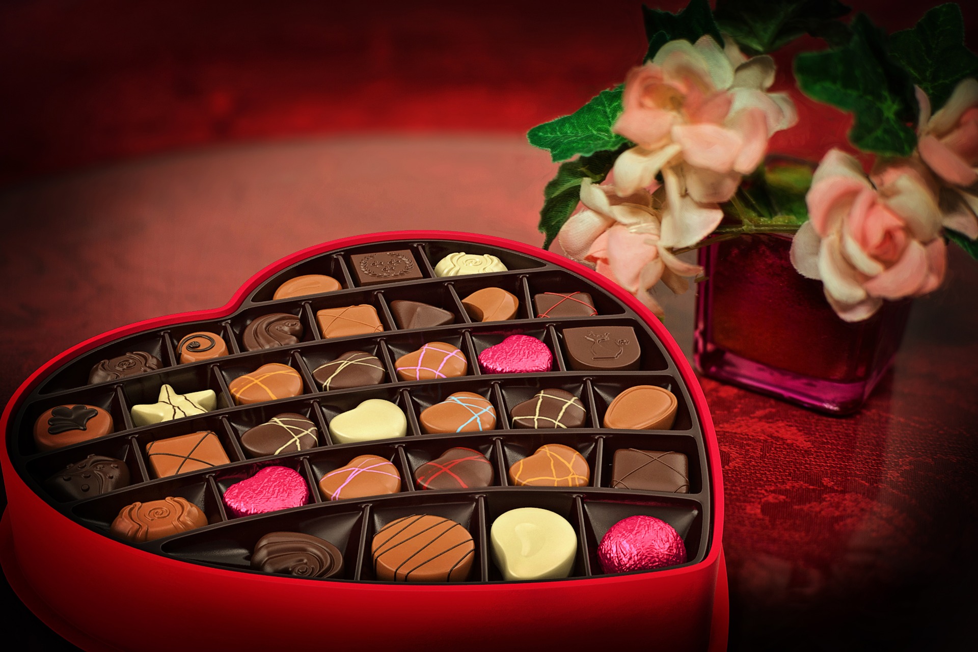 발렌타인데이-선물-초콜릿-하트박스-장미꽃