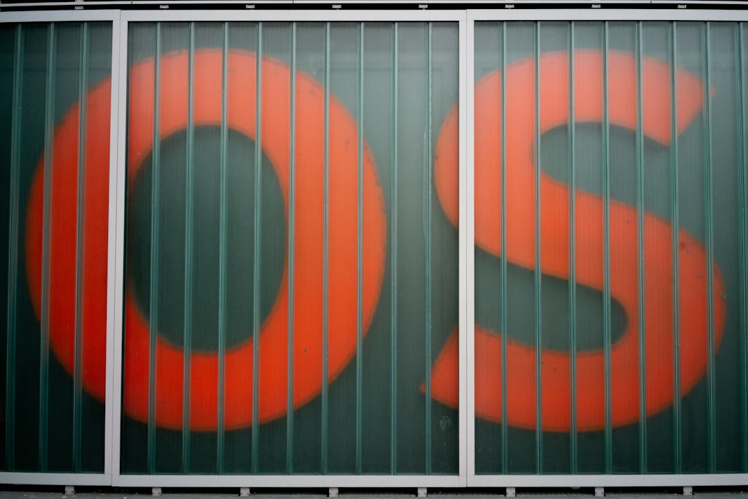 os