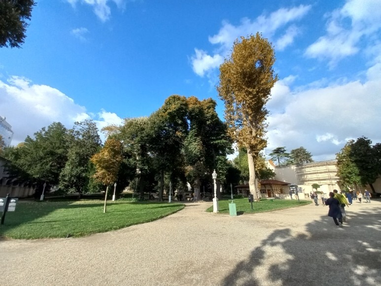 돌마바흐체 궁전 정원 1