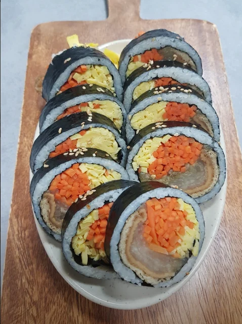 엄지척 떡볶이 꼬마김밥