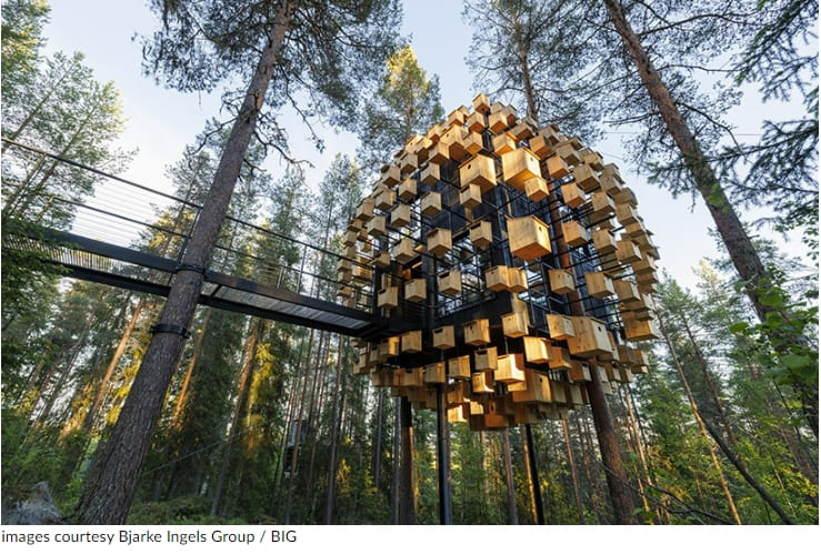  새 같이 잔다!...마치 새집 같은 비야케 잉겔스 그룹의 대형 'tree house' 호텔 VIDEO: Bjarke ingels group's 'biosphere' treehouse hotel floats among 350 birdhouses