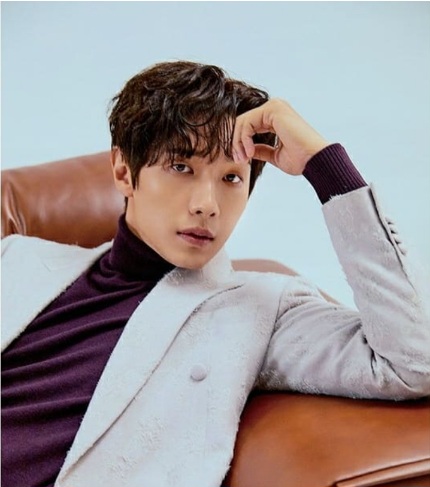지현우-이미지