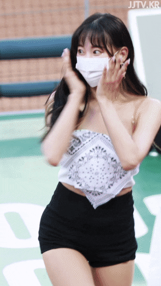  손수건 오프숄더 치어리더 김한나