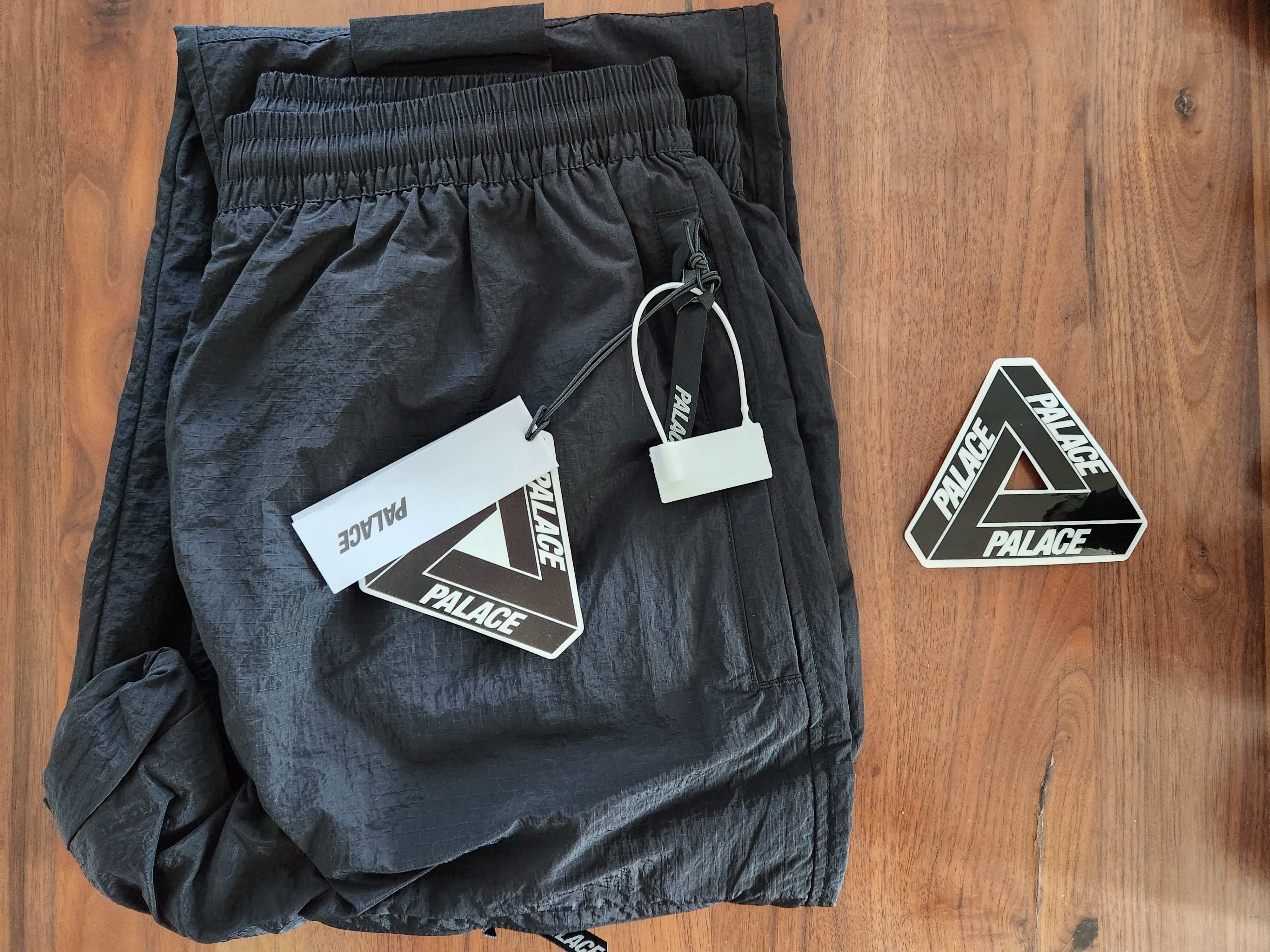 팔라스 크립스탑 그리드 조거 블랙 22SS Palace Cripstop Grid Joggers 