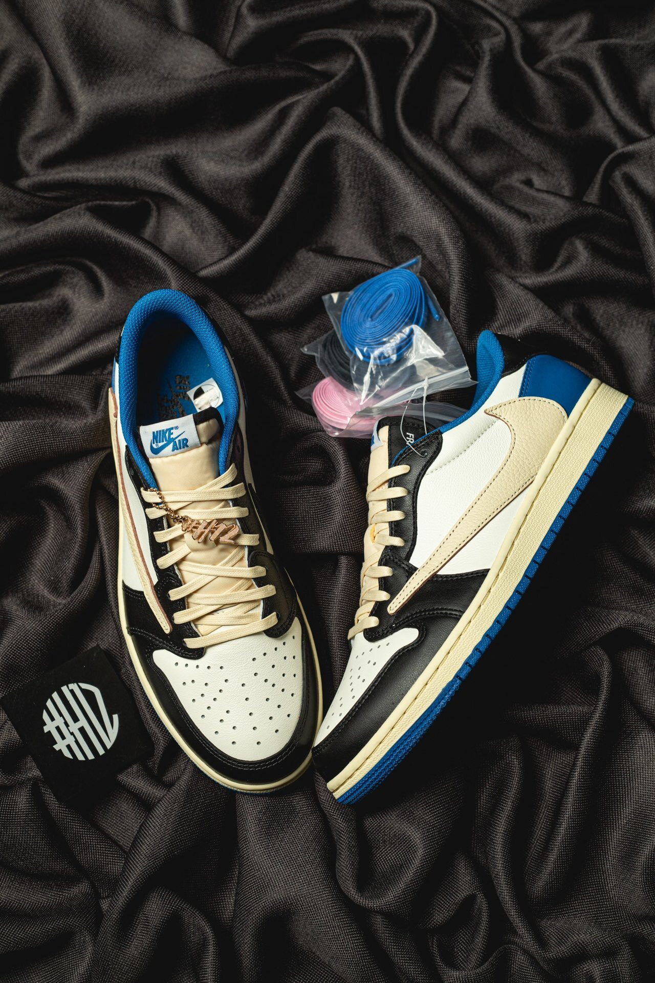  [NIKE x TRAVIS SCOTT x FRAGMENT] H12 나이키 X 트래비스스캇 X 프라그먼트 에어 조던1 로우 OG DM7866-140