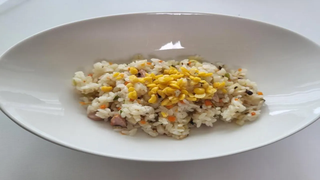 루피니빈으로 맛있게 볶음밥을 한 사진입니다.