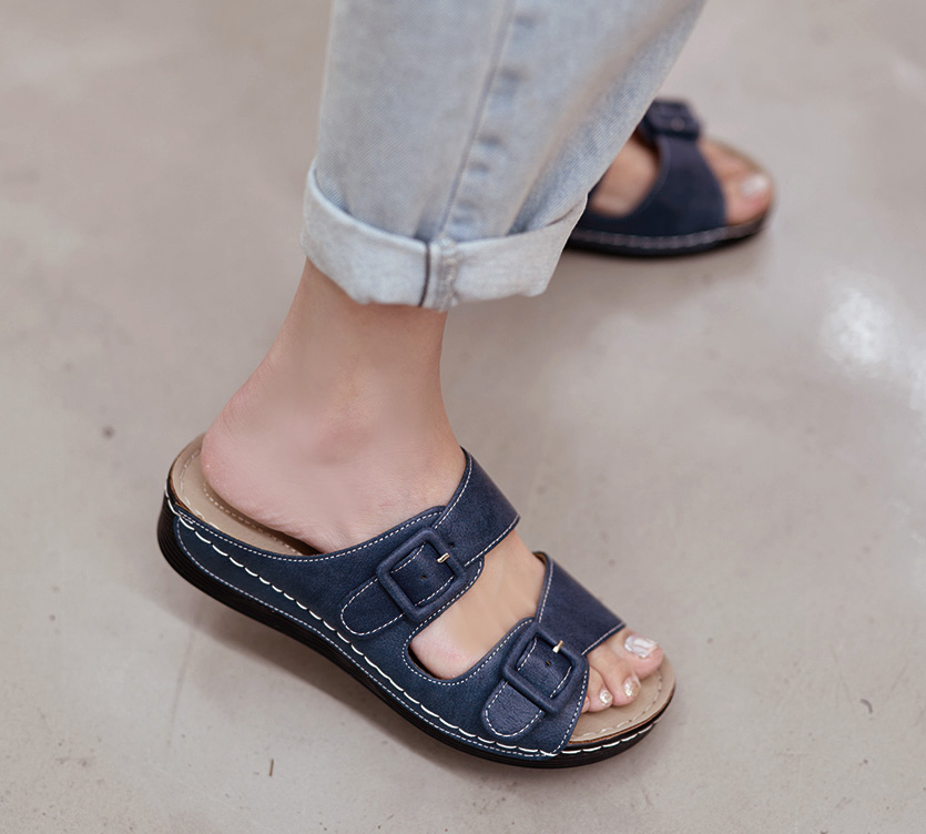  투벨트 장식 폭신한 착화감의 4.5cm 슬리퍼
