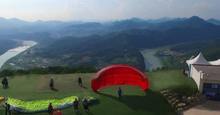 단양-추천여행지-패러그라이딩