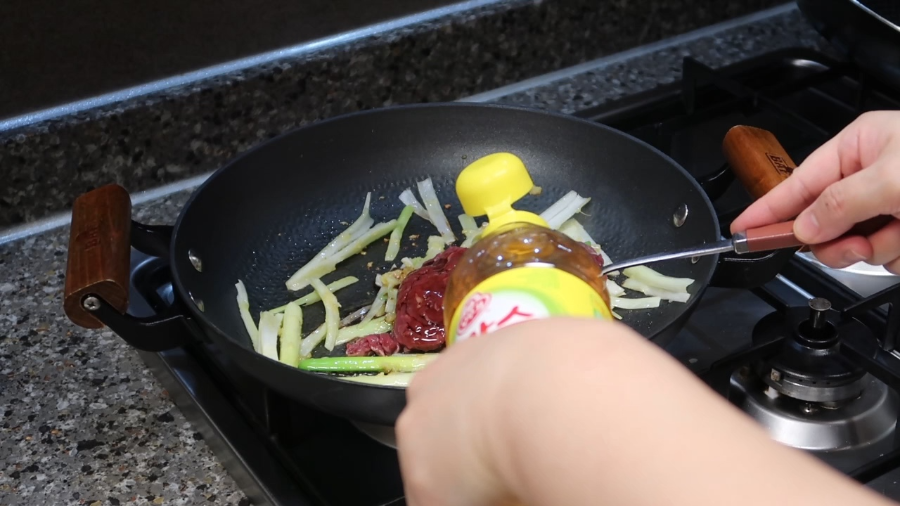 궁중떡볶이-황금레시피-간장떡볶이-소스