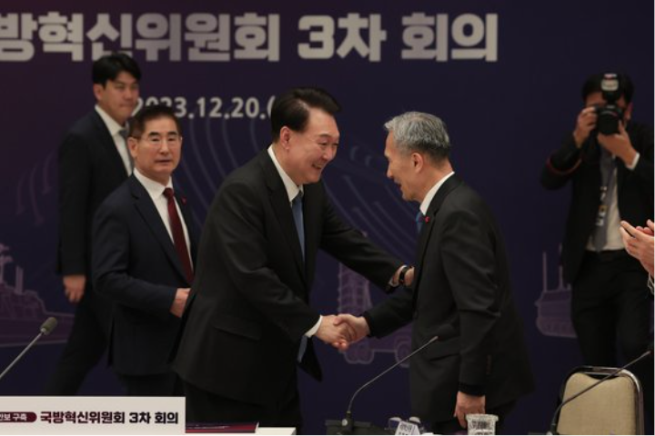 김관진설특별사면유력설에민주당총선위한댓글공작시즌2냐1