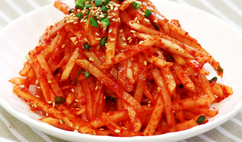  무생채 만들기 : 쉽고 맛있게 즐기는 방법