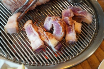 숙성 흑돼지 양념갈비