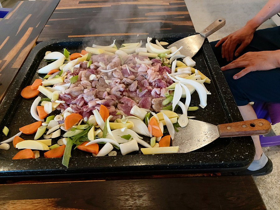  양평맛집 오리고기 훈제오리 『 춤추는 부추오리구이 』