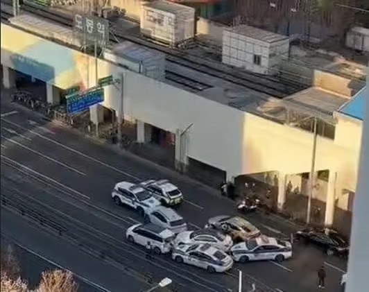 현실판 GTA? 도봉역 벤츠 차량 난동 영상 속 진짜 문제는