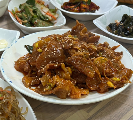 백반기행 목포 육회 가마솥집밥 백반 맛집