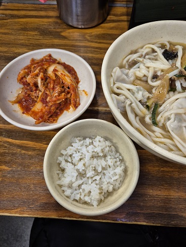 A perfect meal at Myeongdong Kyoja3