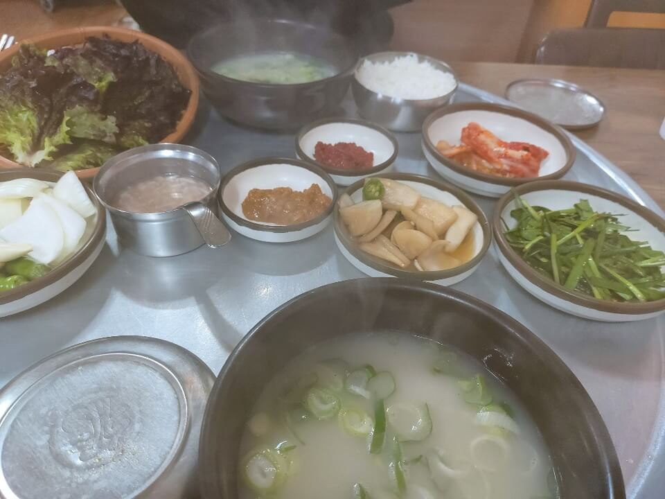  경산영남대학교경주국밥 제육세트를 먹어 보았습니다, 저렴한가격에 추운겨울몸을 녹일음식