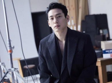 유태오 총정리(키,소속사,드라마,나이,아내)