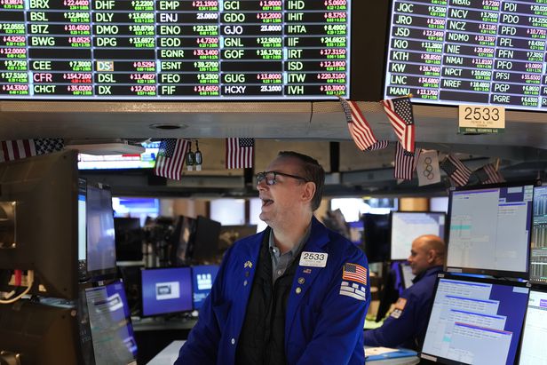Dow New York 주식 시장 특성 Apple, Tesla, Amazon 31