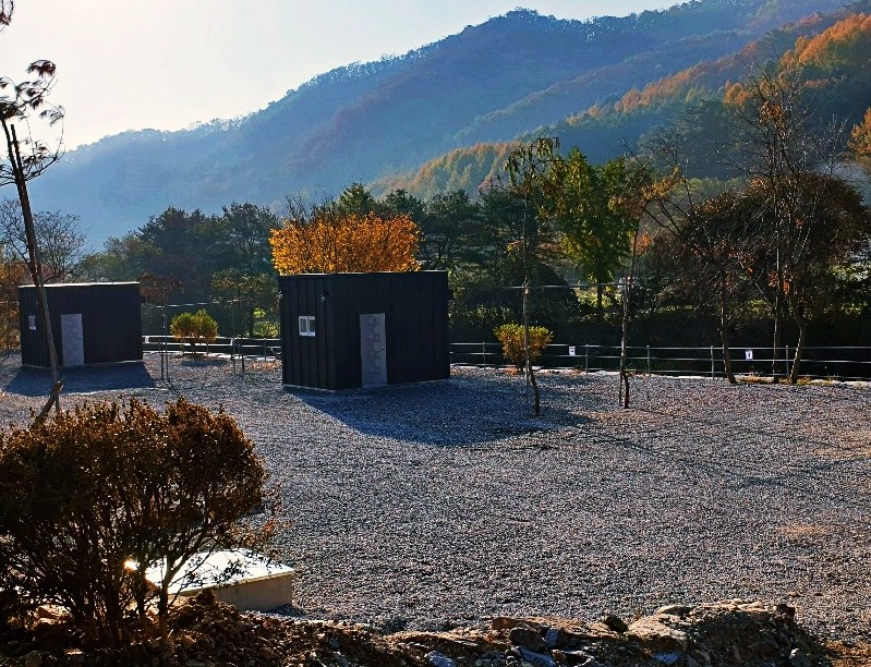 봄봄 캠핑장
