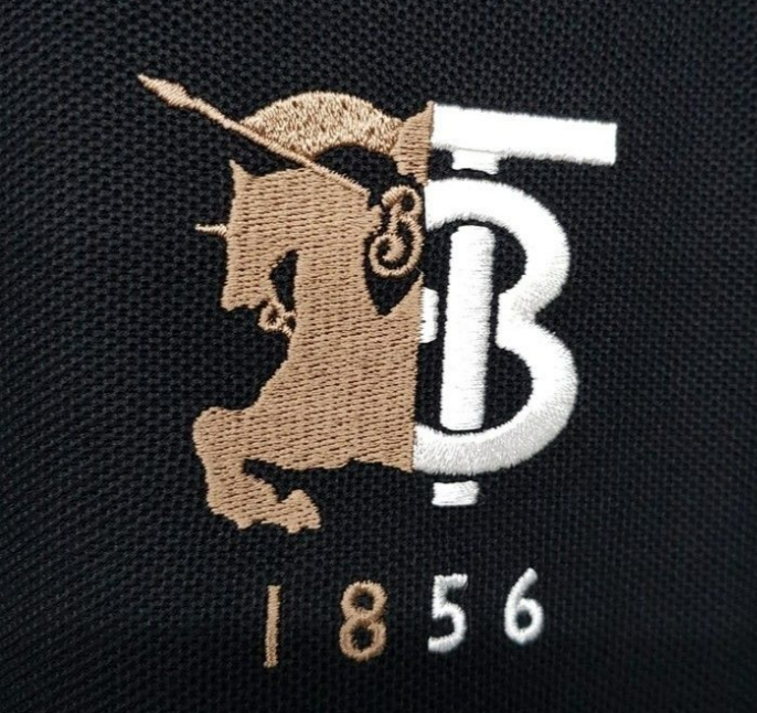 고유의 체크 모노그램 명품 브랜드, 버버리(Burberry) 기업 이야기-1편 - 고유의 체크 모노그램 명품 브랜드, 버버리(Burberry) 기업 이야기-1편 고유의 체크 모노그램 명품 브랜드, 버버리(Burberry) 기업 이야기-1편 - 고유의 체크 모노그램 명품 브랜드, 버버리(Burberry) 기업 이야기-1편