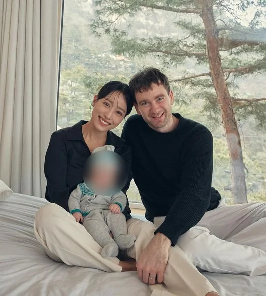 임현주 다니엘 튜더