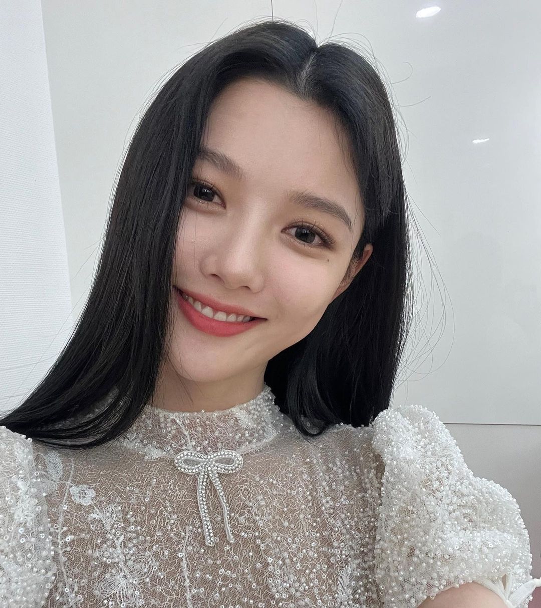  배우 김유정 인스타그램 셀카 사진들 모음
