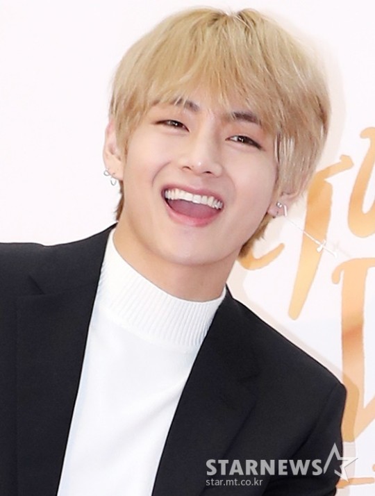  방탄소년단 뷔 데뷔 7주년 축하! 팬들 역대급 축하 이벤트