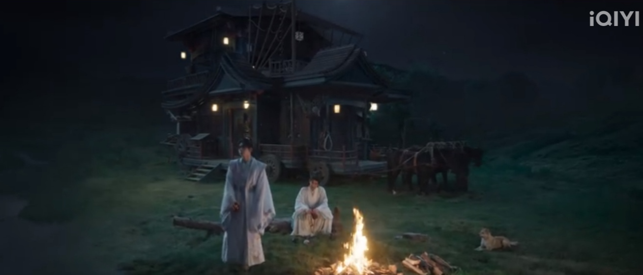 모닥불앞에서-방다병이-옛날이야기를-하고있고-연화는-앉아서듣고있다