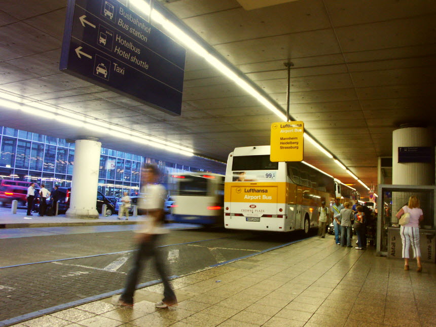 프랑크푸르트-공항버스