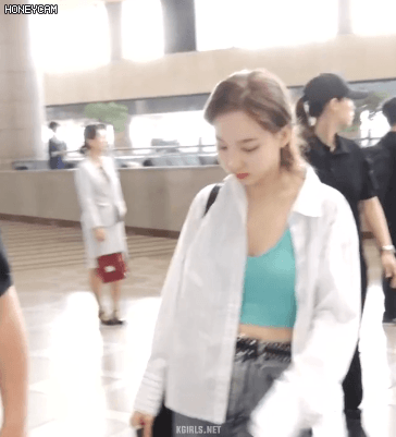  트와이스 나연 공항패션