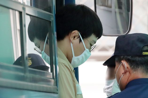  검찰이 '미성년자 성폭행 혐의' 전 유도 국가대표 왕기춘에 징역 9년을 구형했다