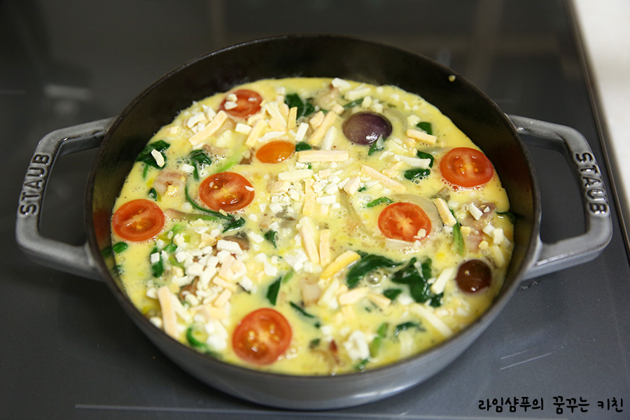 이탈리아식 오믈렛 만들기 시금치 프리타타 21