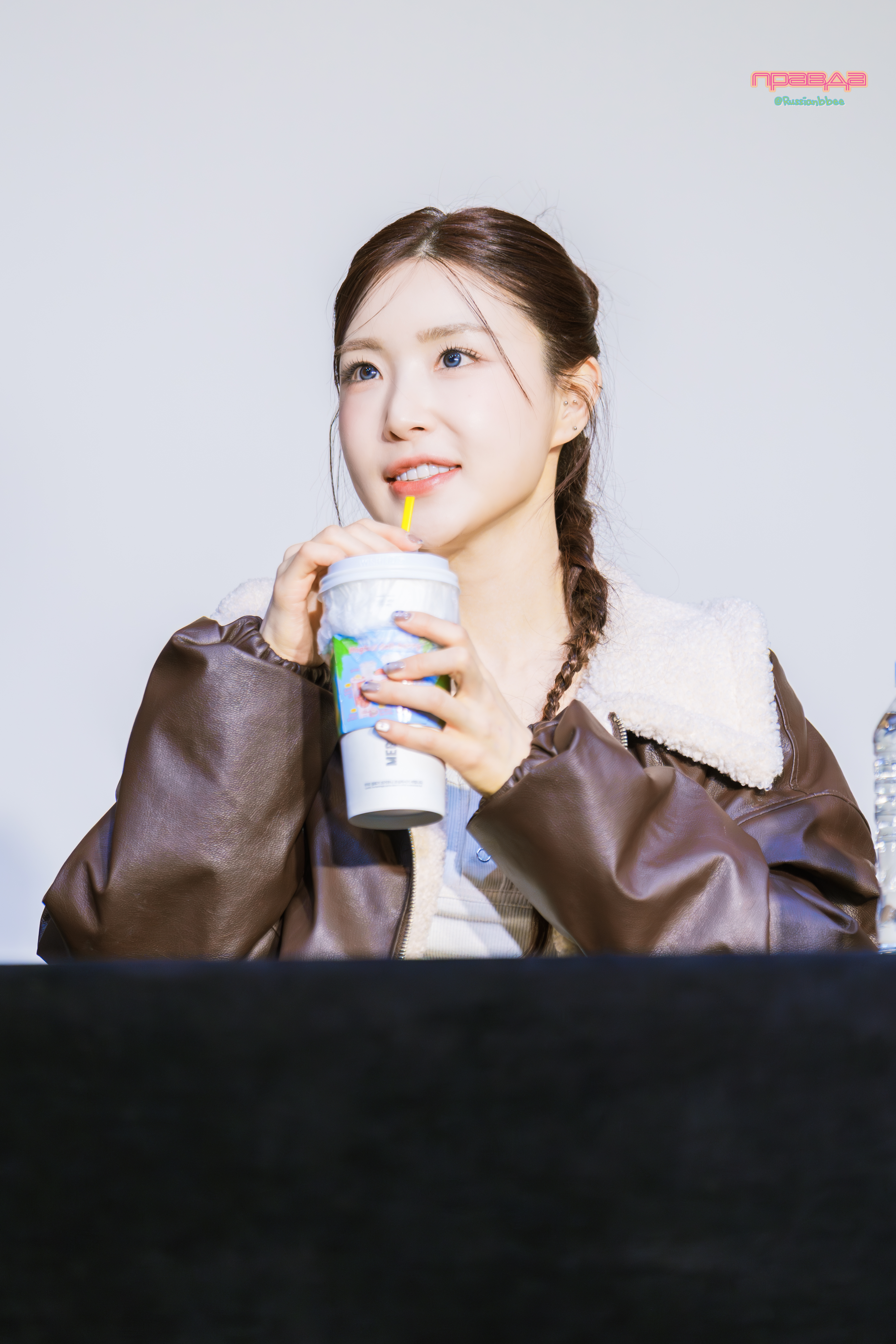제이제이뮤즈 이미지