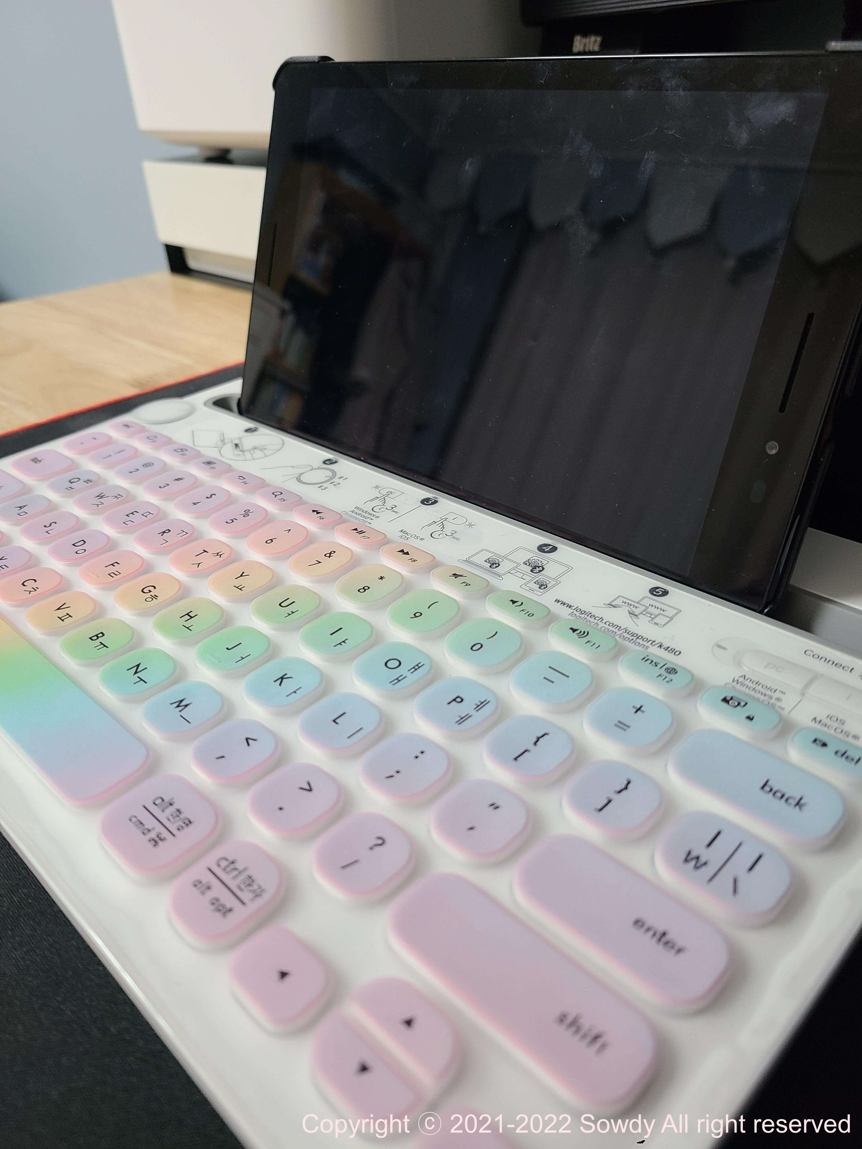 태블릿_거치가_가능한_K480