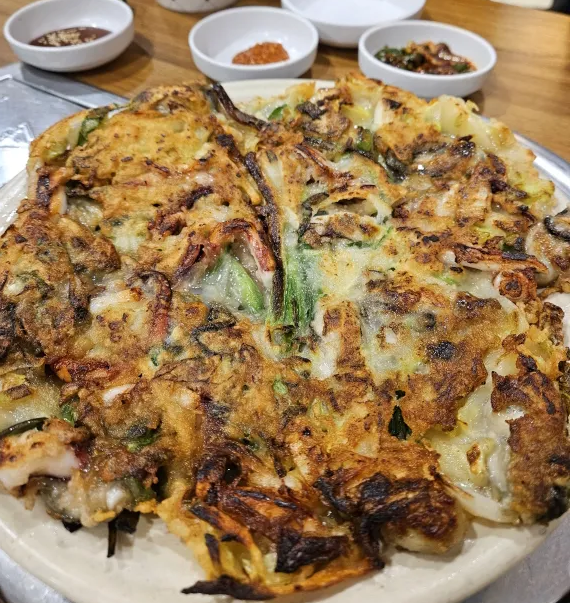 서교동 갯마을생선구이 해물파전 안주