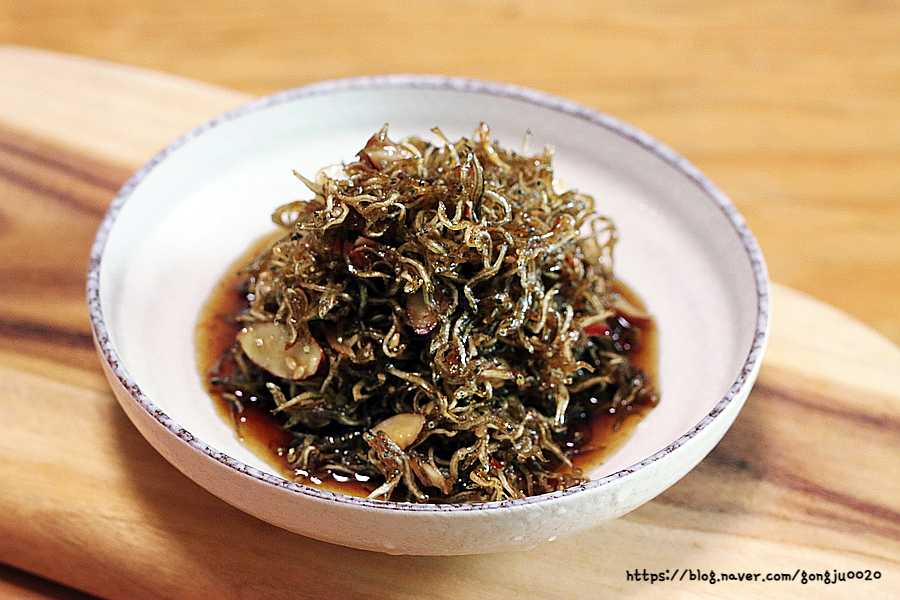 반찬창코 멸치볶음 황금레시피로 만드는 간장 멸치볶음 만드는 법 10