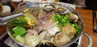 해물칼국수