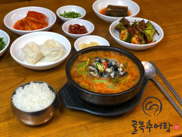 팔도추어탕 이미지