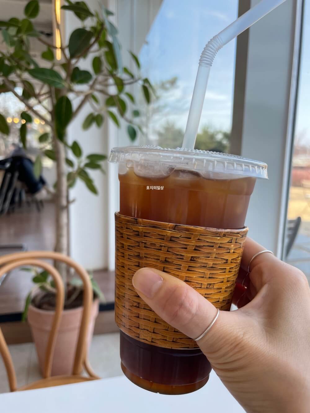 천안 서북 성거 커피 맛집 카페 이숲 - 아이스 아메리카노