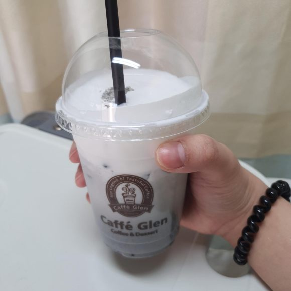  [인천/석바위] 카페글렌 흑임자 크림 라떼 후기