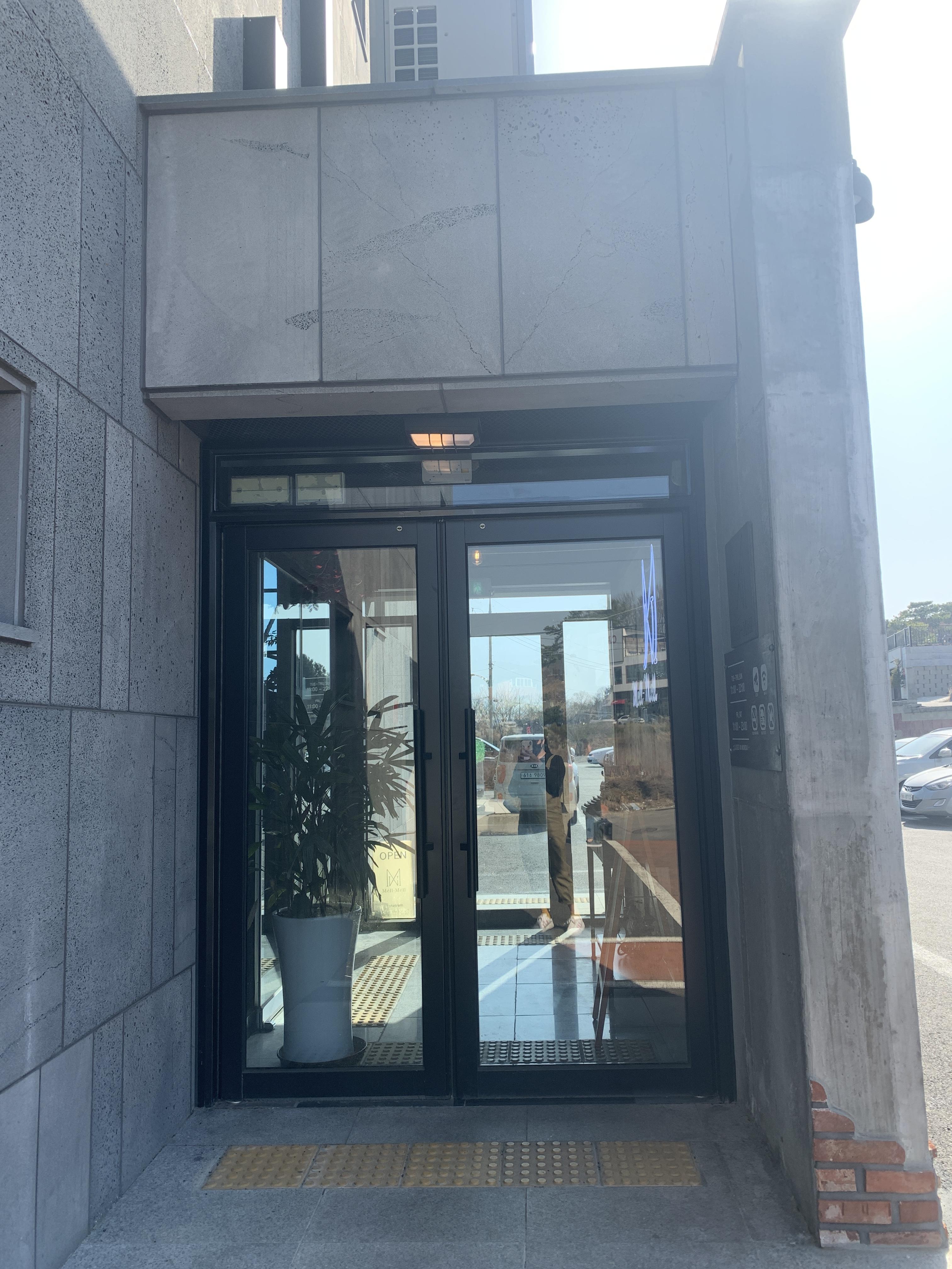 안성원곡카페 방재저수지 뷰가 좋았던 카이로스 4