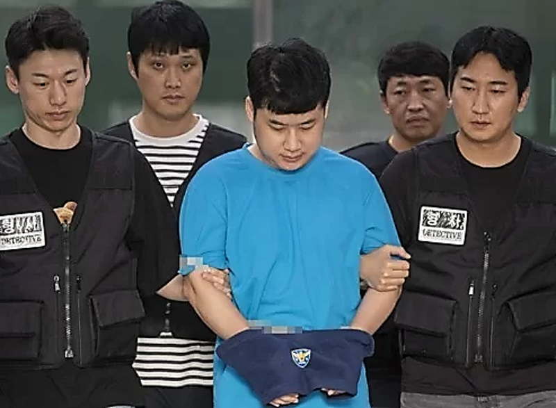 서울 신림동 신림역 흉기난동 피고인 조선&#44; &quot;피해망상에 공격&#44; 살해 고의 없었다&quot;