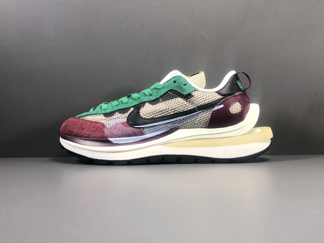  [NIKE x SACAI] OG 나이키 x 사카이 페가수스 베이퍼와플 버건디 레드 DD3035-200
